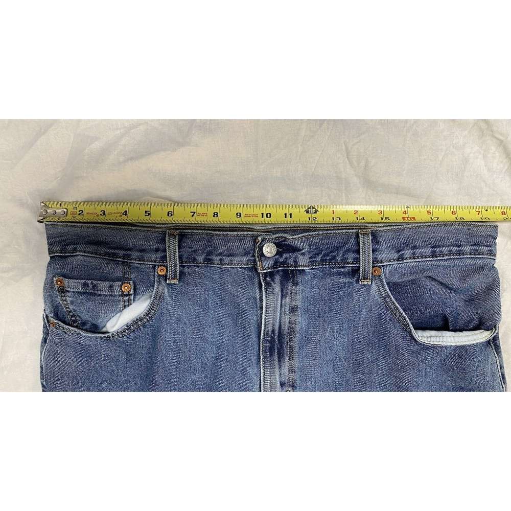 Levi's 517 Bootcut Jeans 40x32 Medium Wash Blue Distressed Hem - Picture 5 of 10